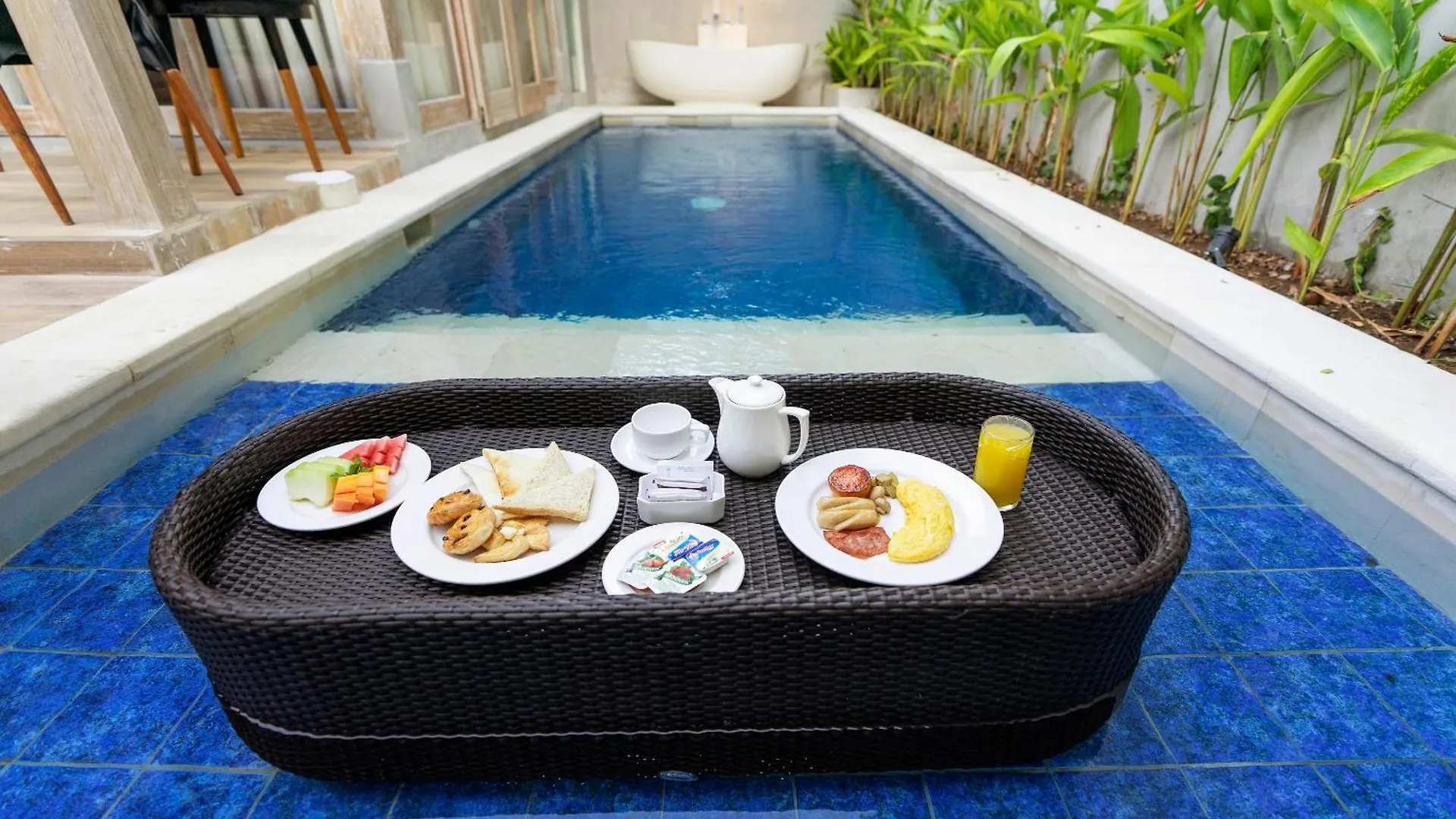 Θέρετρο 18 Suite Villa Loft At Kuta Kuta Lombok