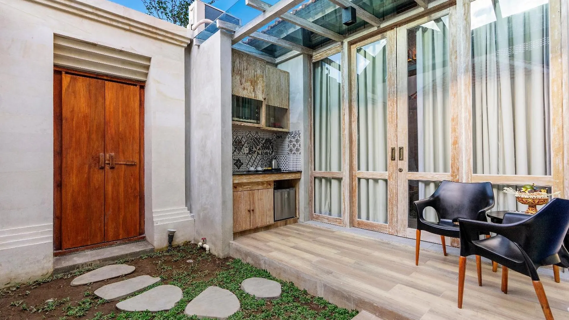 Θέρετρο 18 Suite Villa Loft At Kuta Kuta Lombok